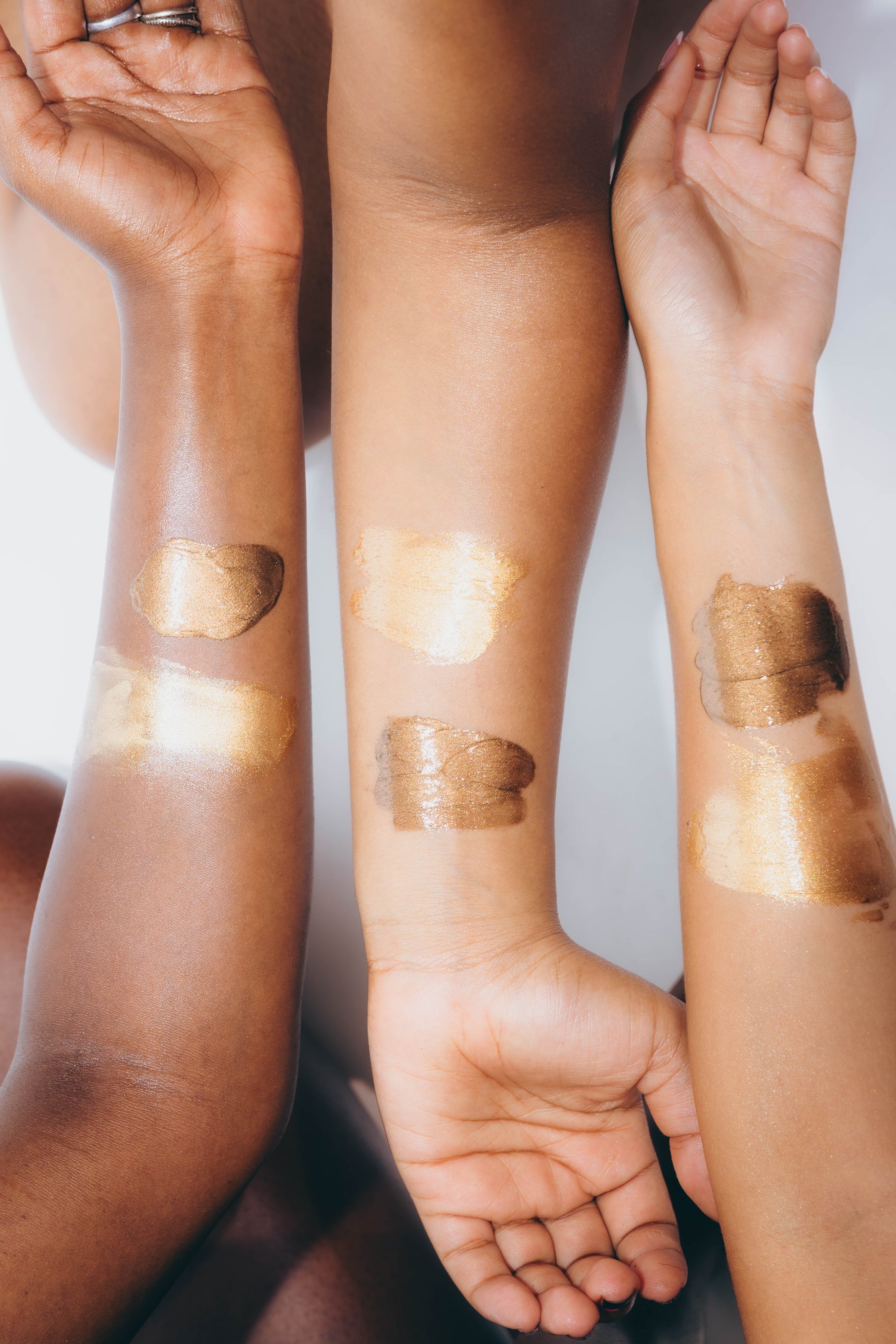 Golden Body Shimmer Oil - Radiant SPF 15 Hydration